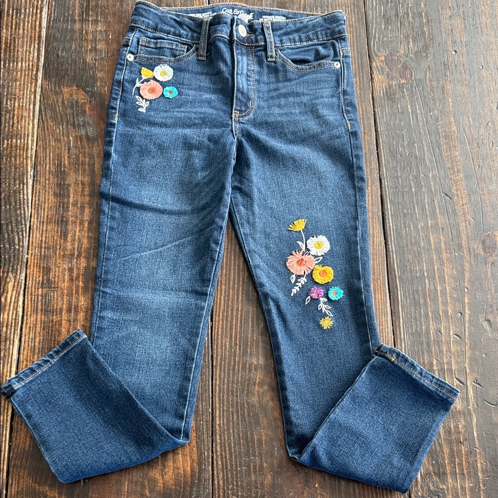 Cat & Jack Blue Cropped Jeans with Floral Embroidery-Girls 10